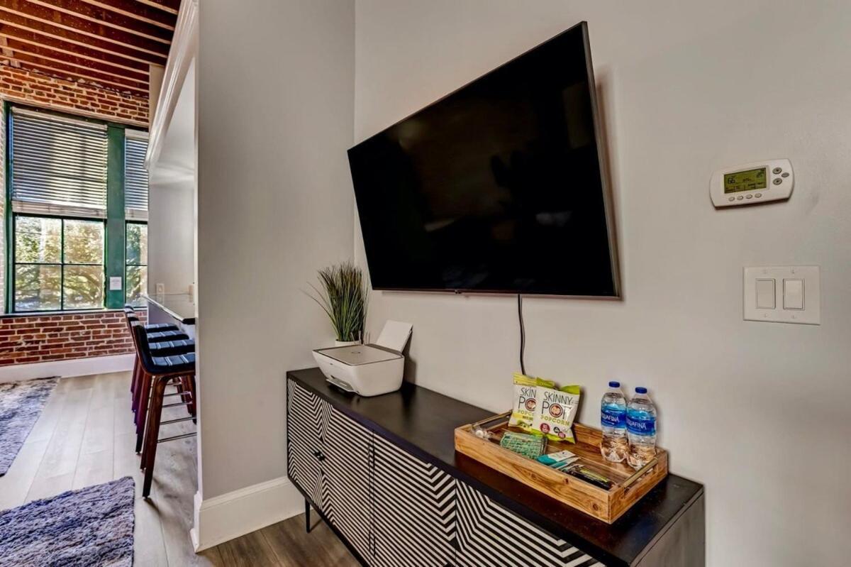 West End Loft - Downtown 5 Min Walk To River St Savannah Kültér fotó